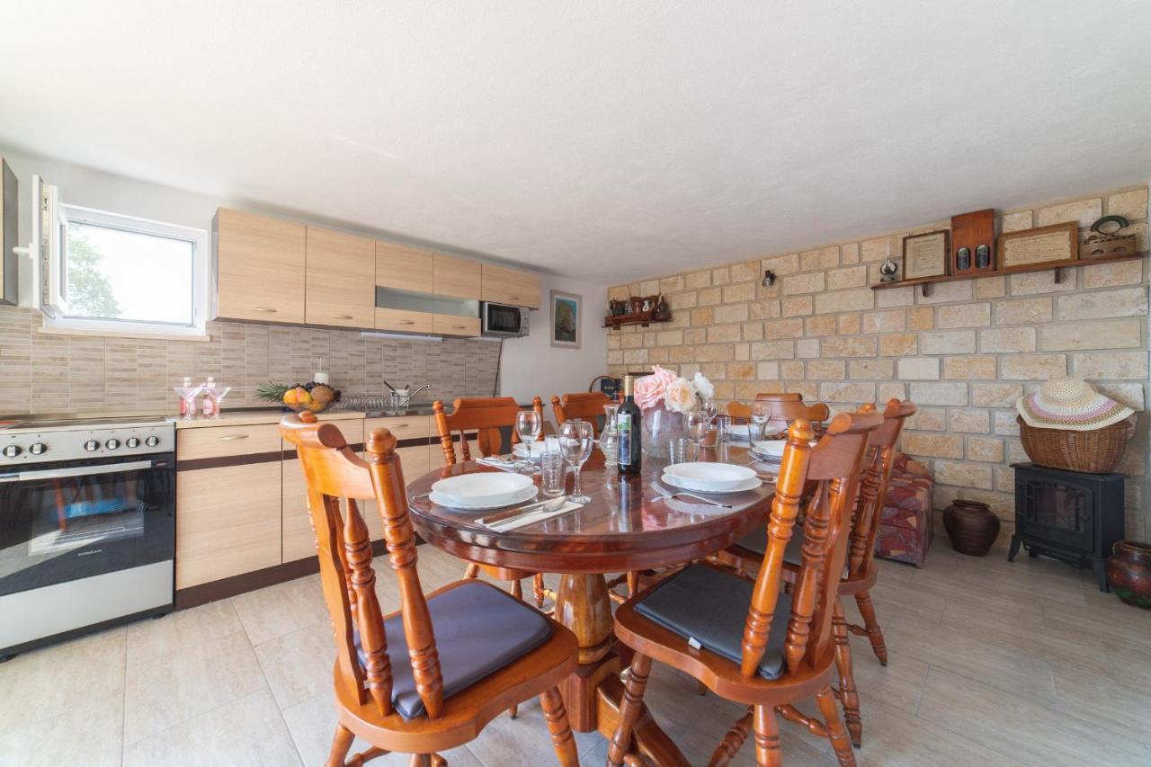 Holiday Home Sego With Private Pool Veliki Brocanac Экстерьер фото